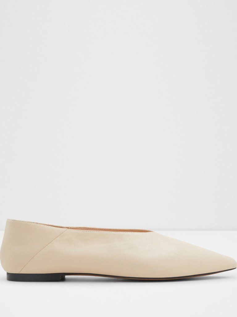 Aldo Zolissa Beige Leather Pointed-Toe Flats | 10